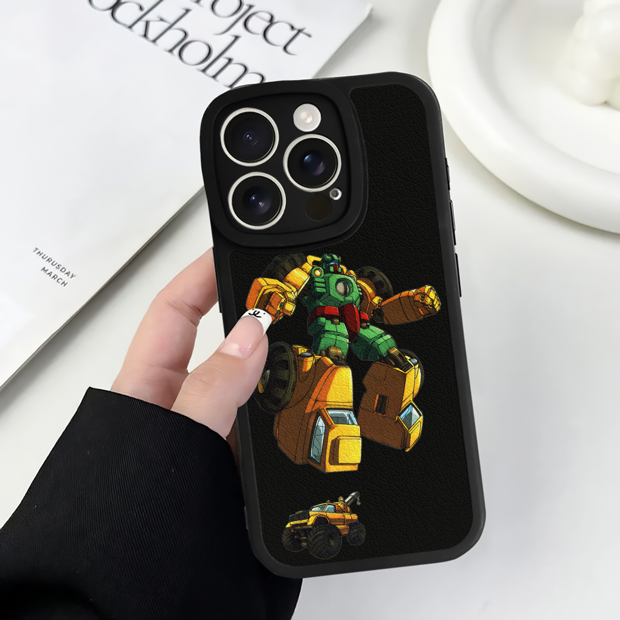 （画像用）  【iPhone 16シリーズ対応】シリコンスマホケース（レザー調） 材質：シリコン